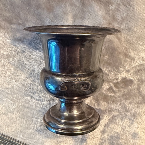 Vintage Mini Silver Miniature Urn - Picture 7 of 7